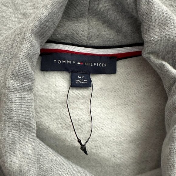 Tommy Hilfiger Gray Mock Neck Crop Sweatshirt Size S - Picture 4 of 5